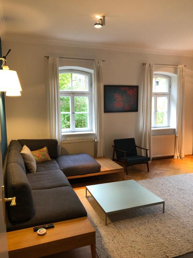 Haus Mit Geschichte In Maehring Lägenhet Exteriör bild