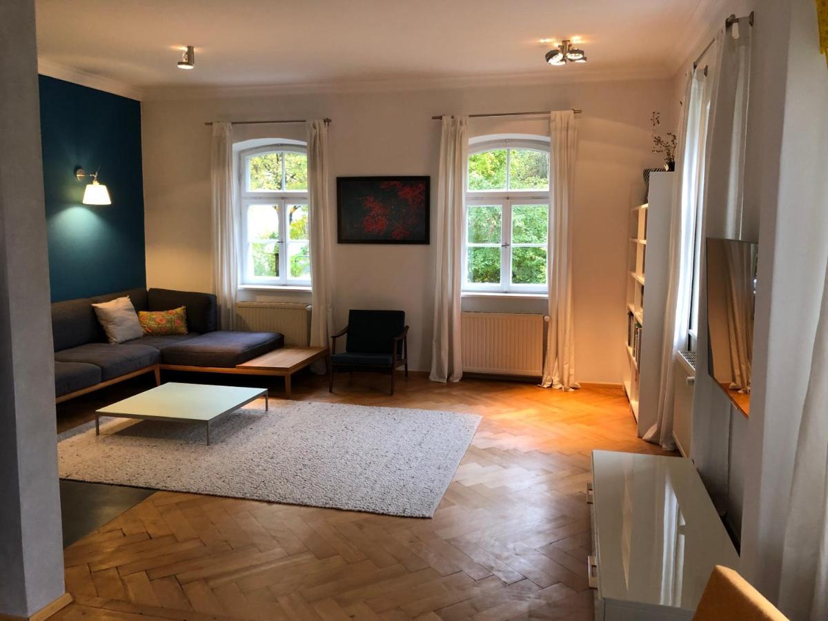 Haus Mit Geschichte In Maehring Lägenhet Exteriör bild